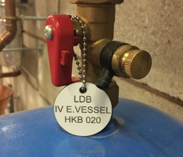 Traffolyte valve identification tag